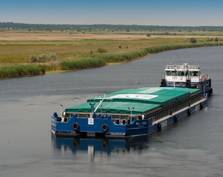 Нідерланди допоможуть «НІБУЛОНу» розвивати внутрішні водні перевезення Дніпром